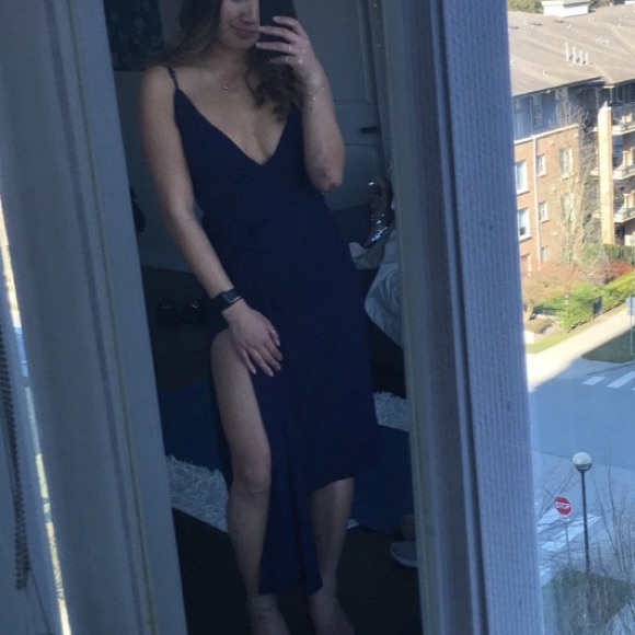 Navy blue Midi dress with slit and tie - Picture 6 of 7
